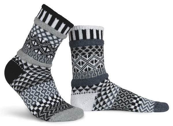 Midnight black and white pattern solmate socks